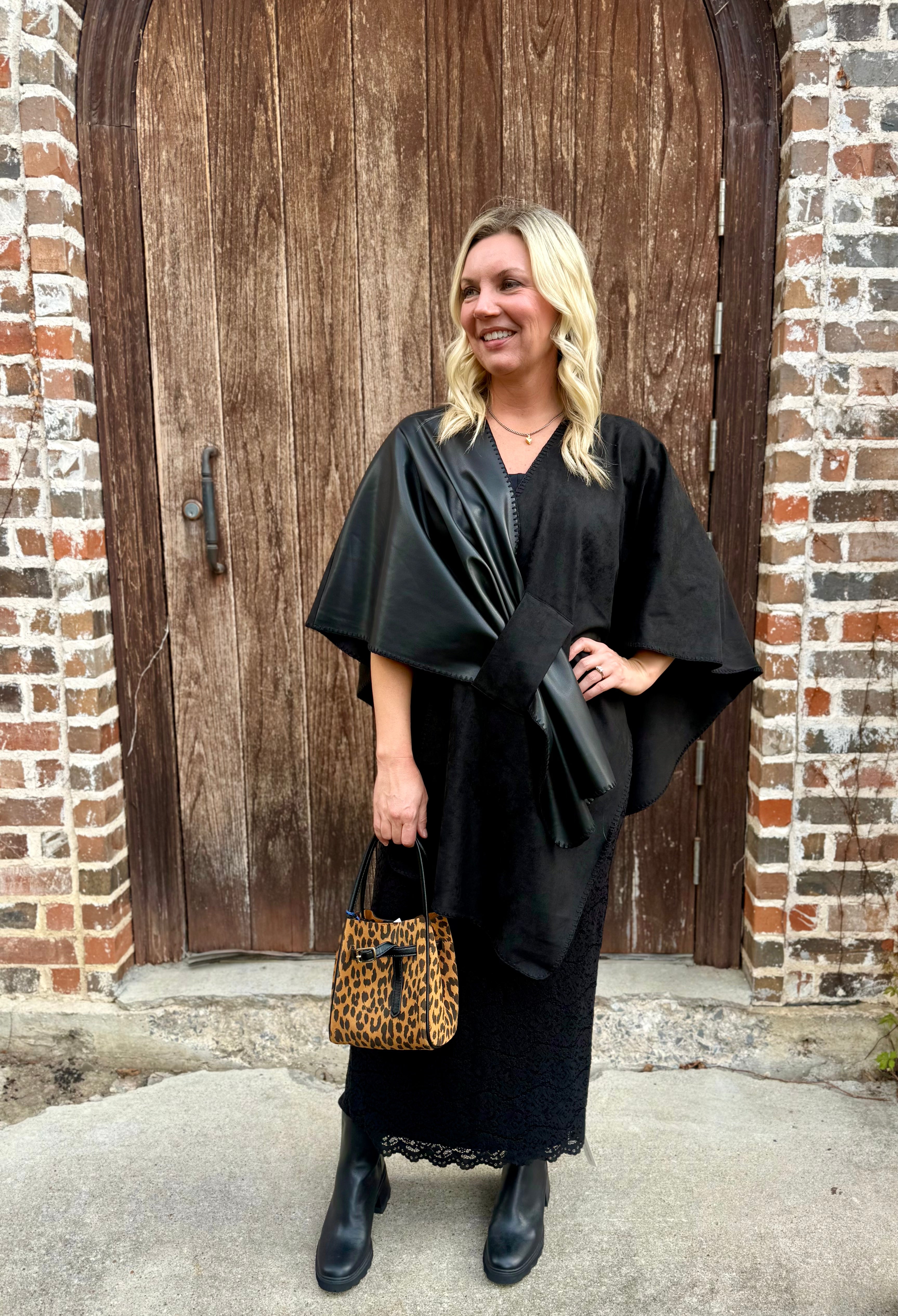 W1018 faux whipstitch wrap/DC