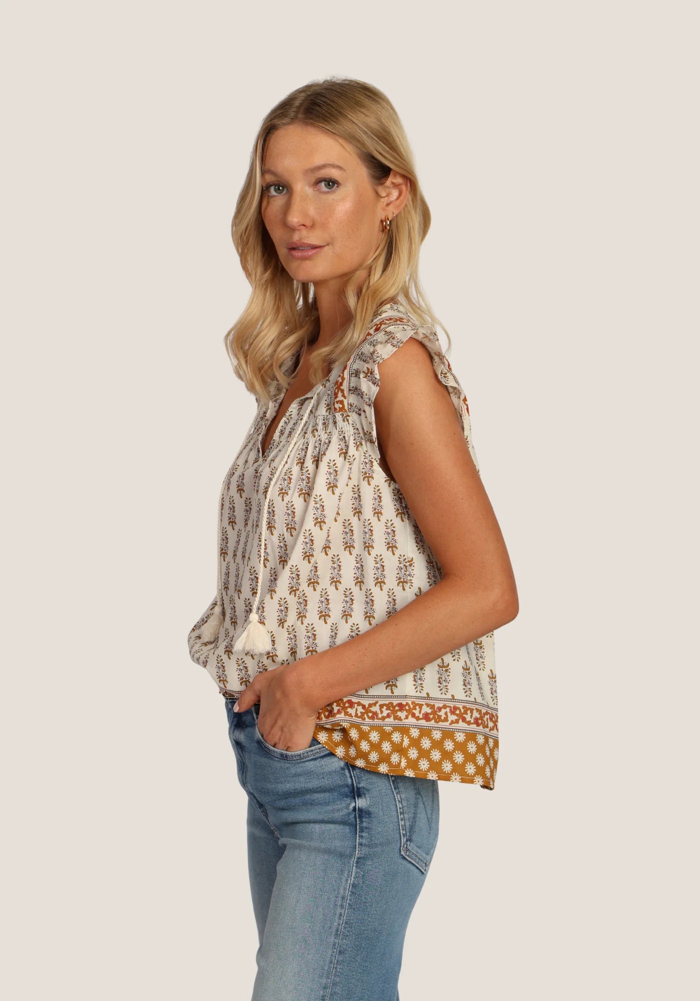 Avalon Top