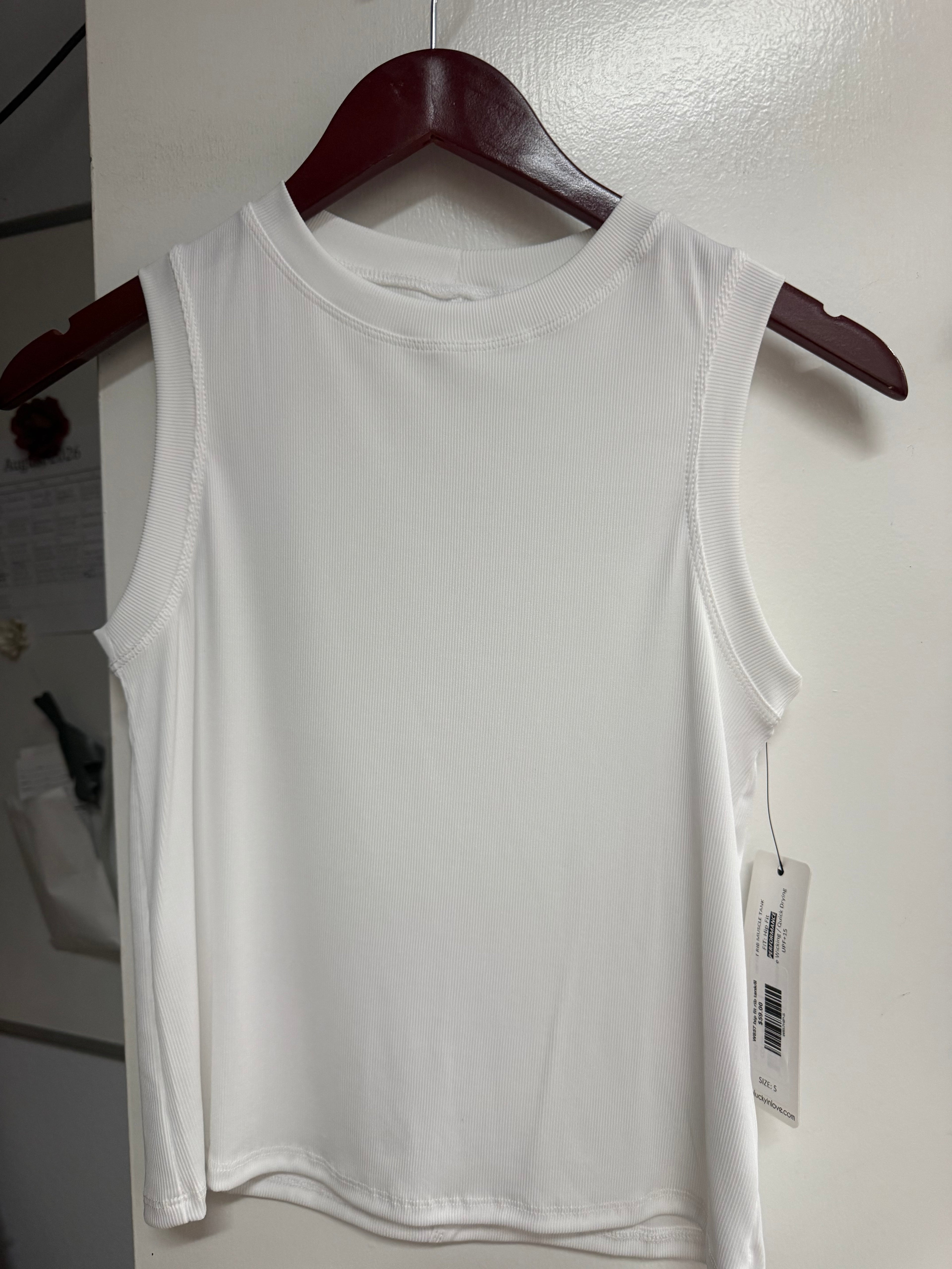 W857 hip fit rib tank/ll