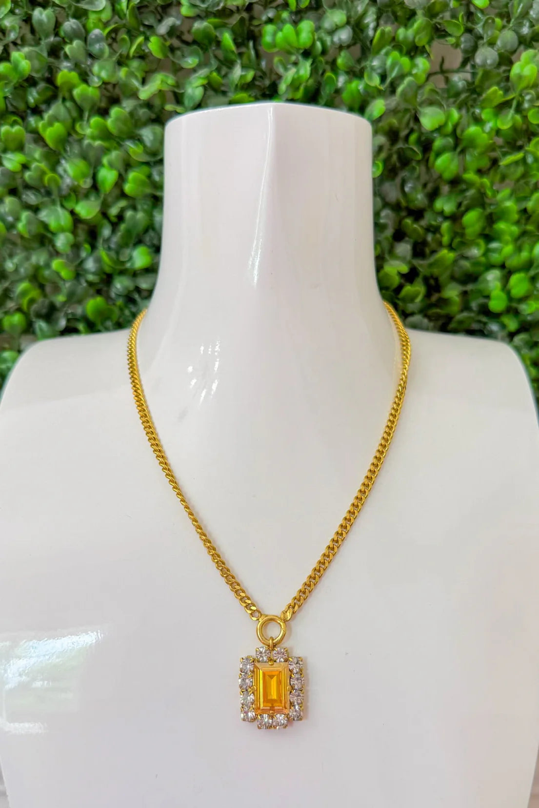 Darla Necklace in Caramel