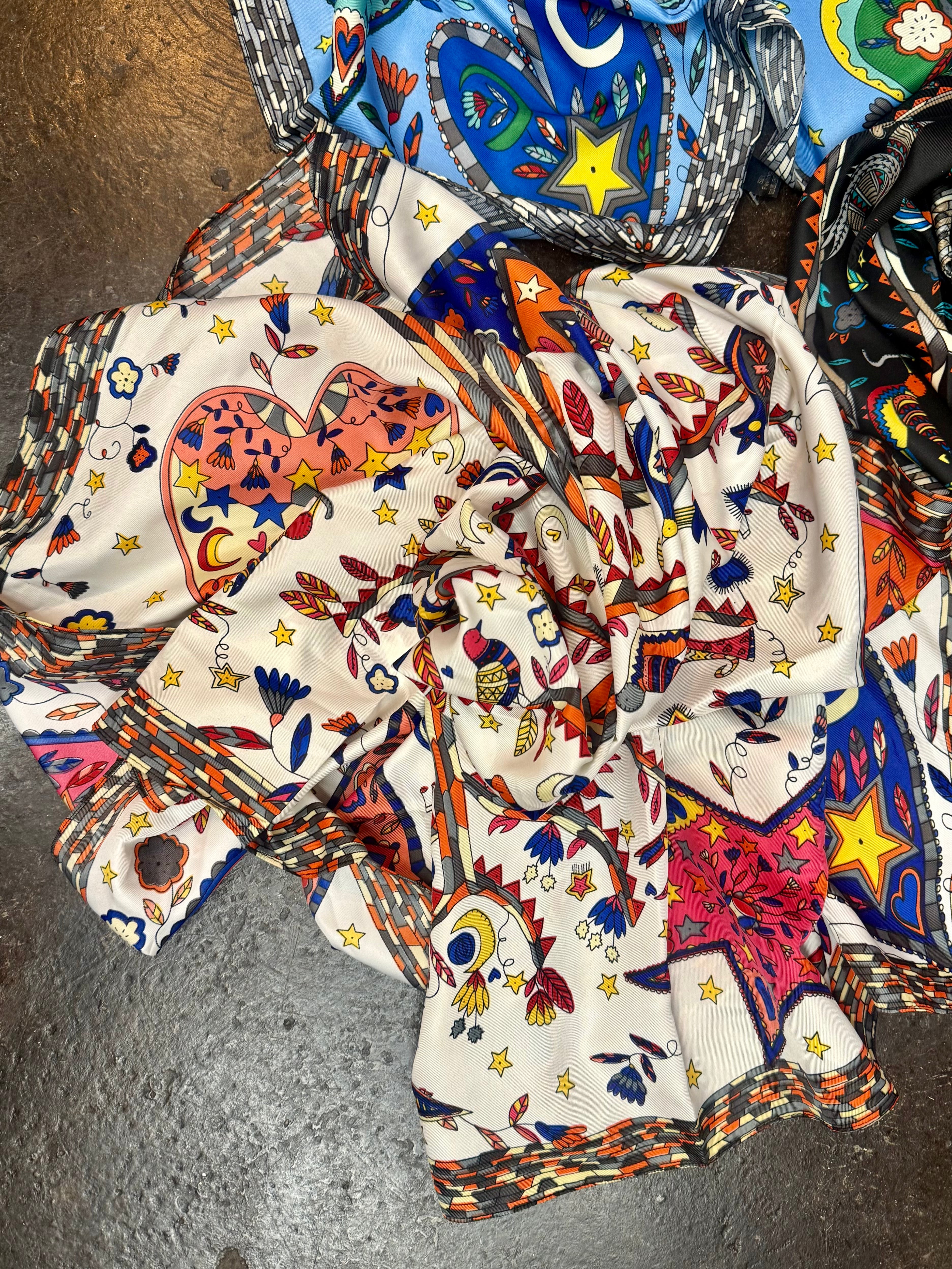 A804 lg scarf/Vir