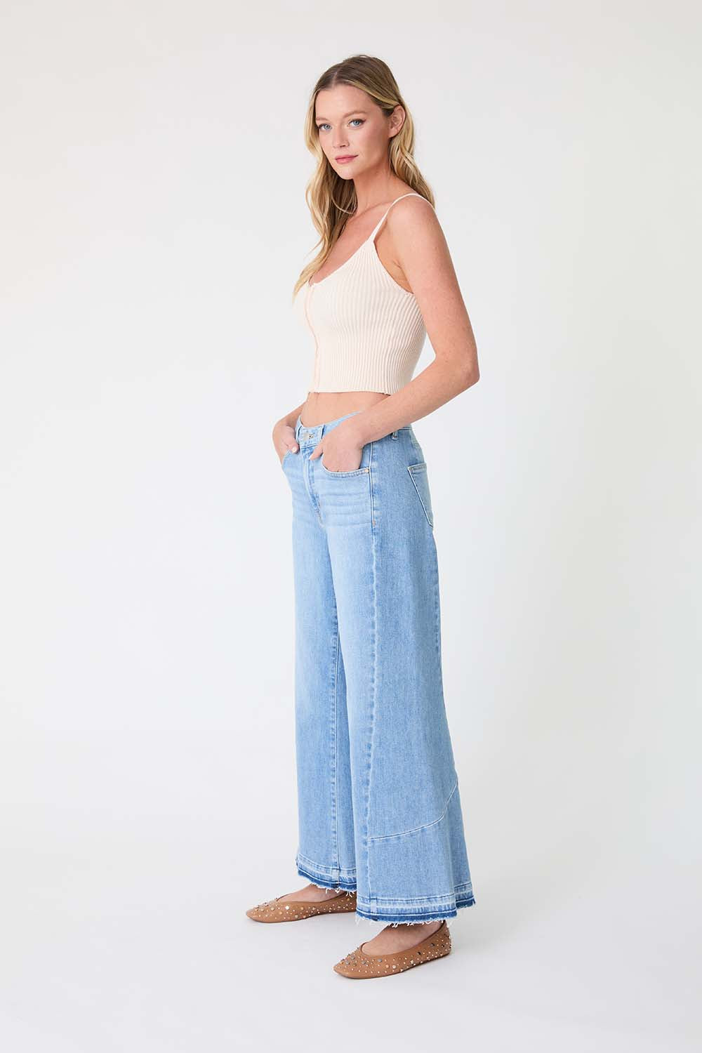Rumi Flare Jean