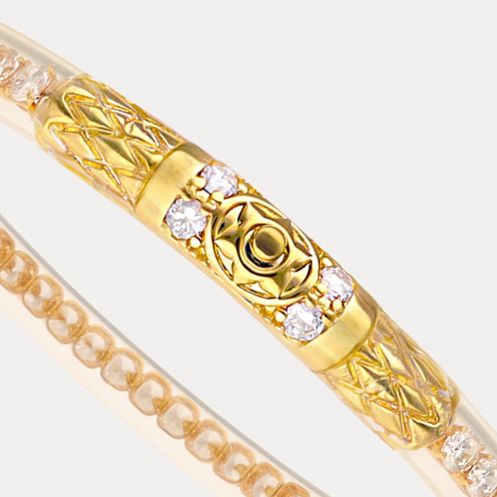 Queen All Weather Bangle