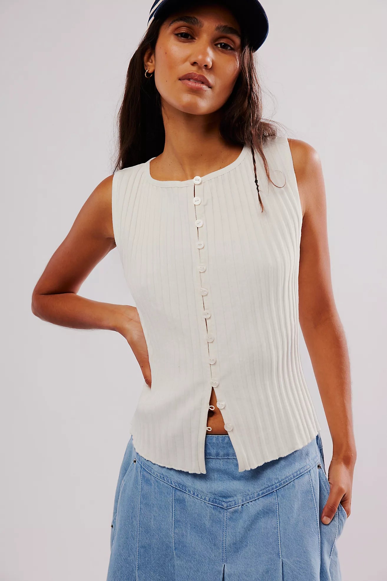 Tilly Ribbed Knit Crew Neck Sleeveless Fitted Vest